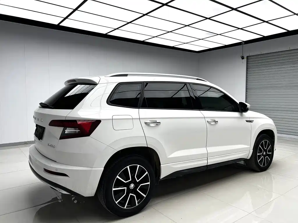 Skoda Karoq — миниатюра 10