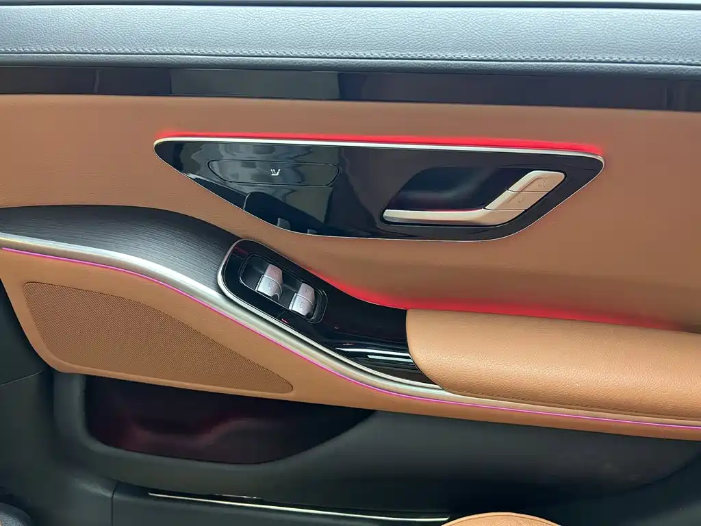 Mercedes-Benz S-Class — миниатюра 42