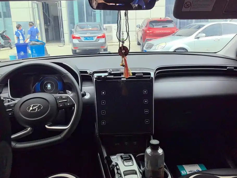 Hyundai Tucson — миниатюра 12