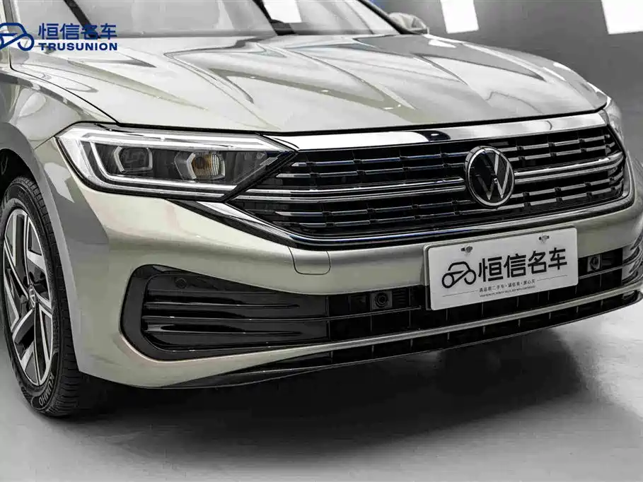 Volkswagen Sagitar — миниатюра 9