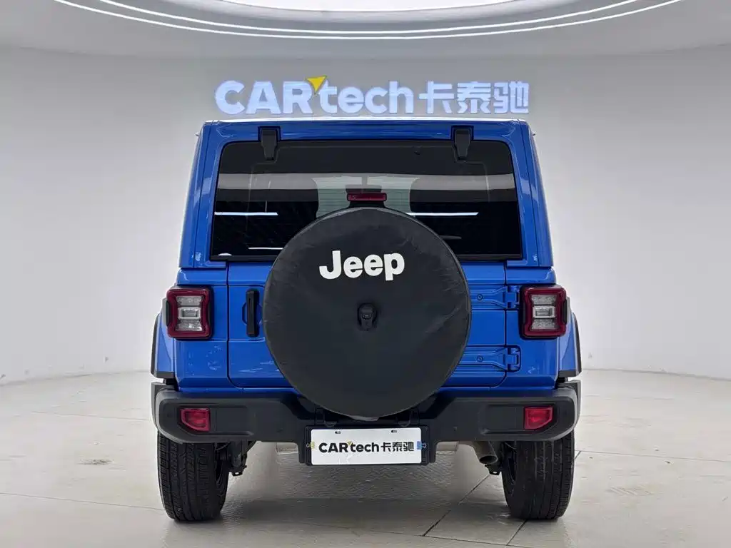 Jeep Wrangler — миниатюра 6