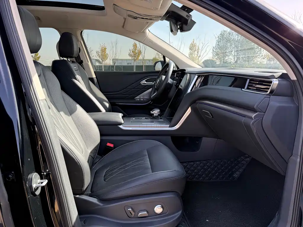 Hongqi HONGQI HS7 PHEV