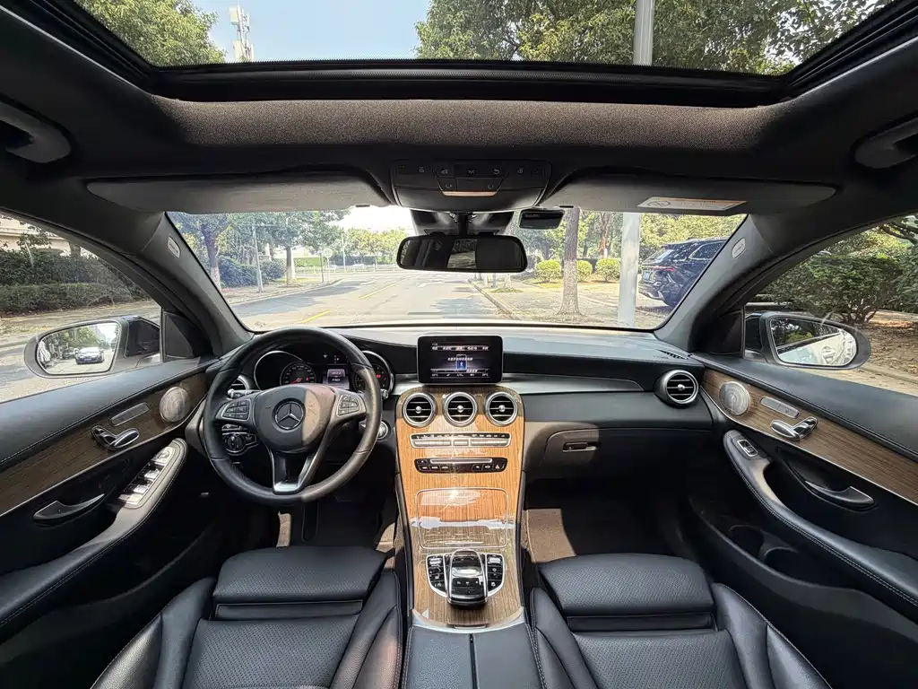 Mercedes-Benz GLC Coupe — миниатюра 11