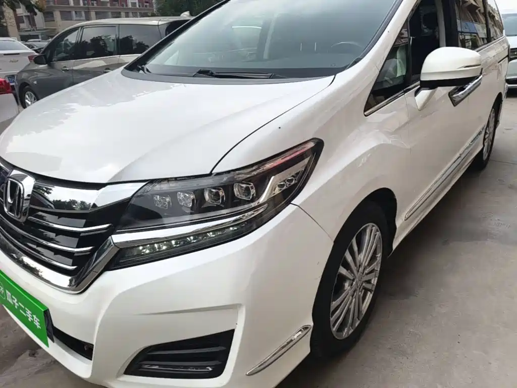 Honda Elysion — миниатюра 24