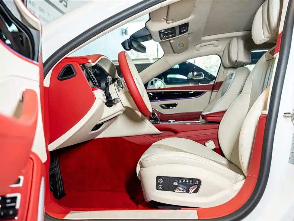 BENTLEY FLYING SPUR PLUG IN HYBRID