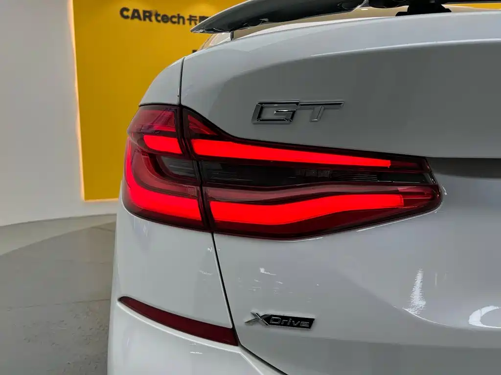 BMW 6 Series GT — миниатюра 9