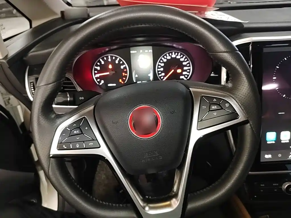 BYD MAX — миниатюра 11
