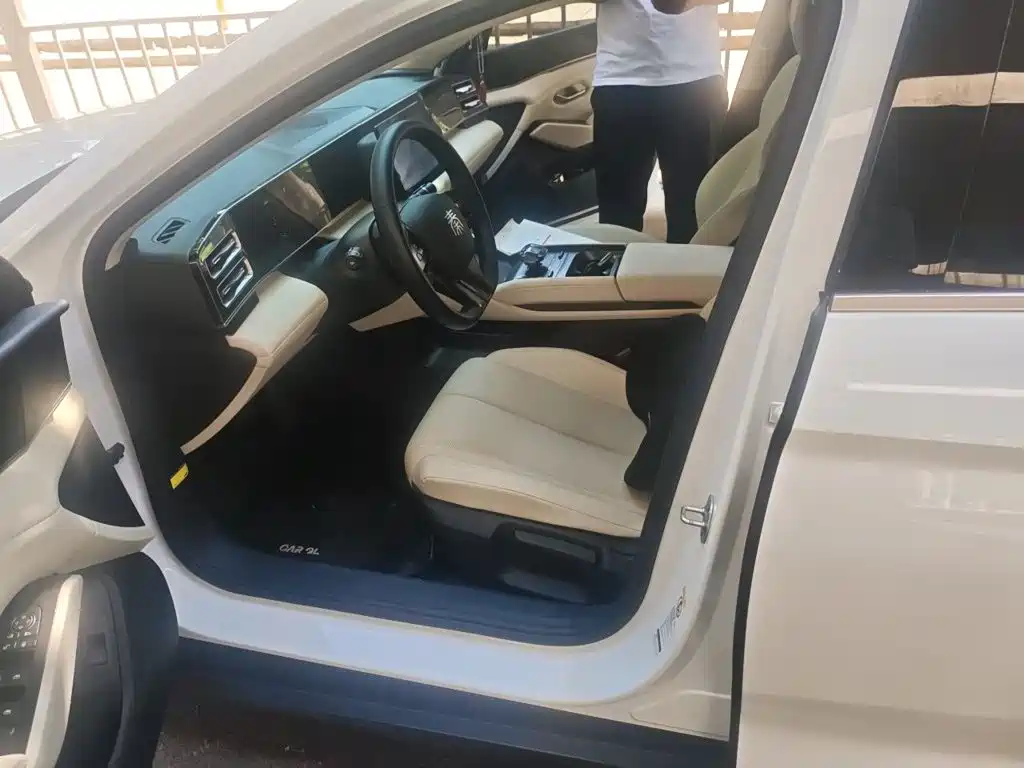 BYD Qin L — миниатюра 16