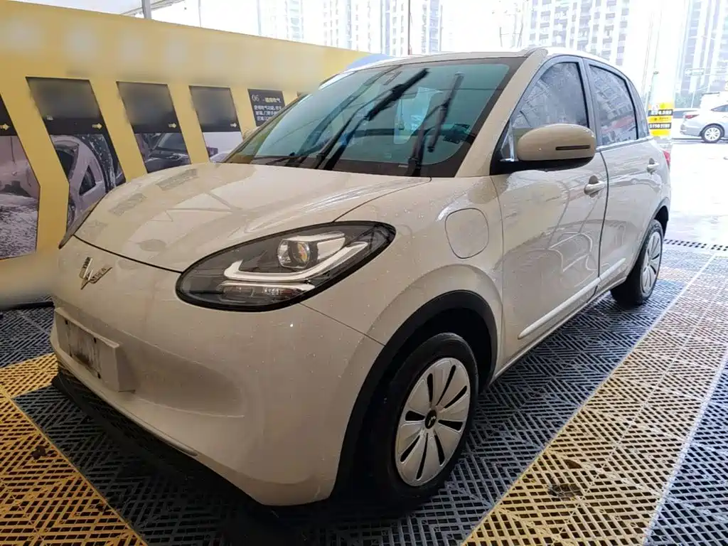 Wuling Bingo — миниатюра 2