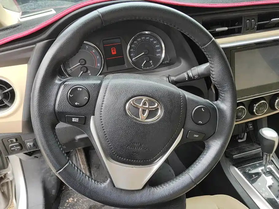 Toyota Corolla — миниатюра 15