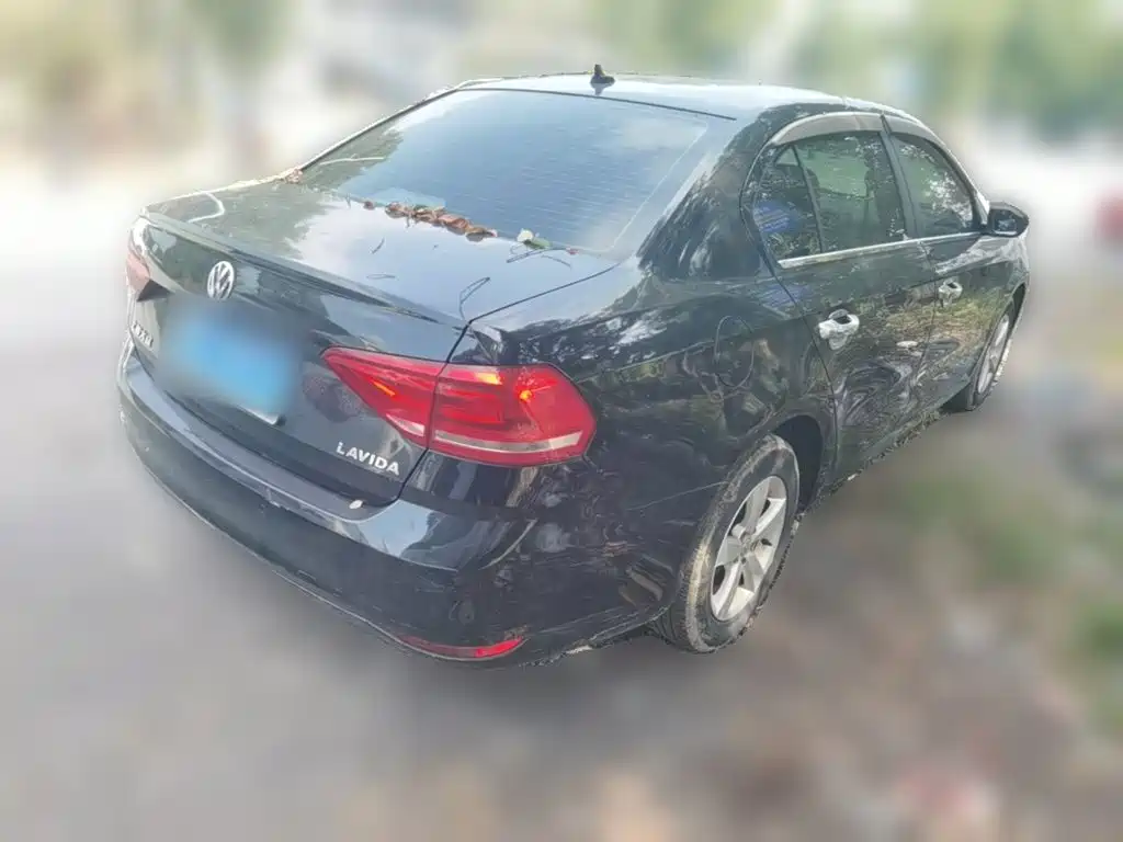 Volkswagen Lavida — миниатюра 10