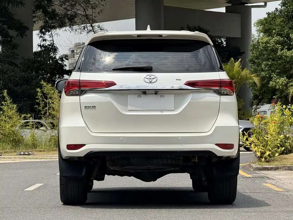 Toyota Fortuner 2016 2.7L