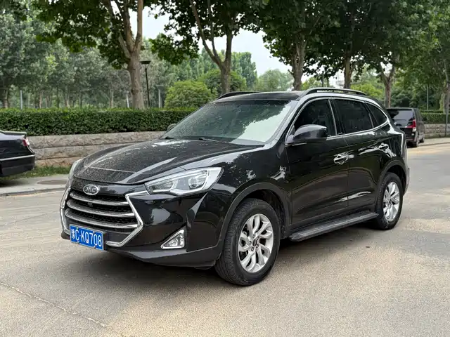 2017 JAC S7