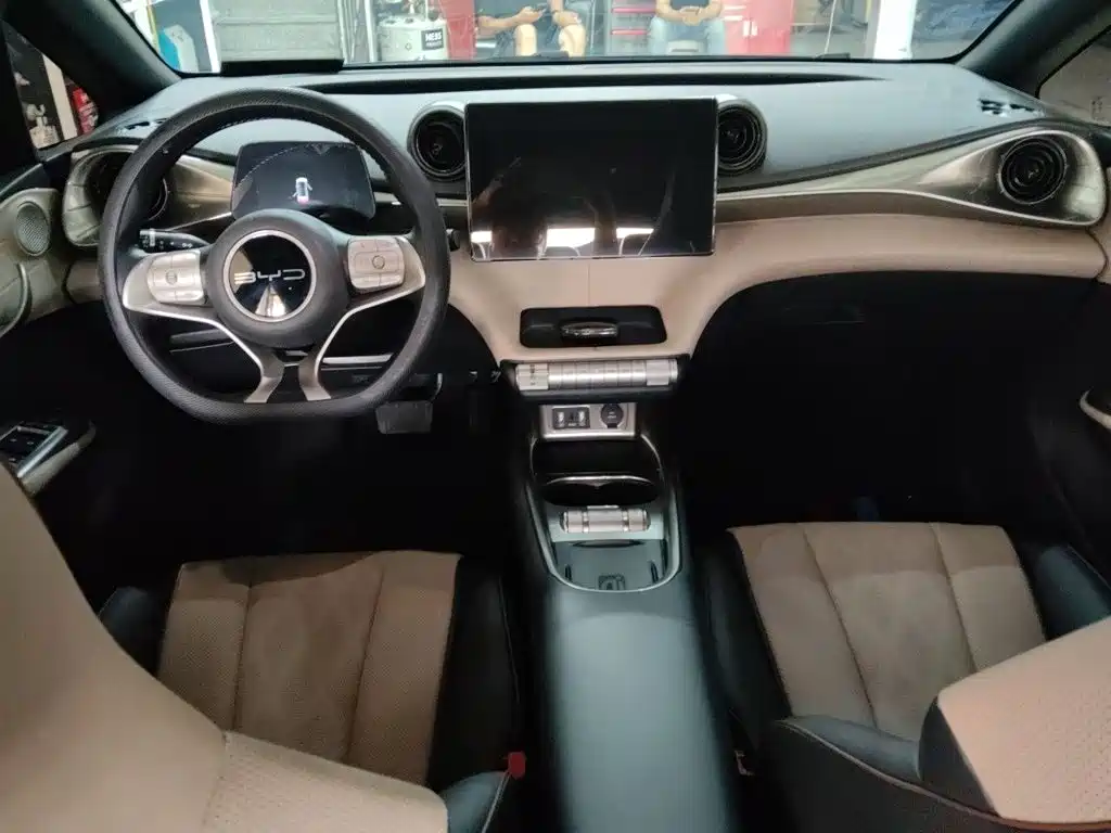 BYD Dolphin — миниатюра 13