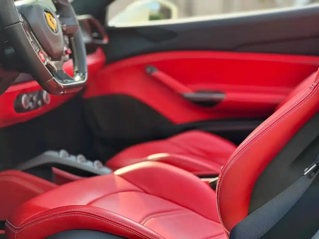 Ferrari 488 — миниатюра 8