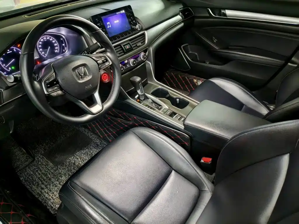 Honda Accord — миниатюра 12