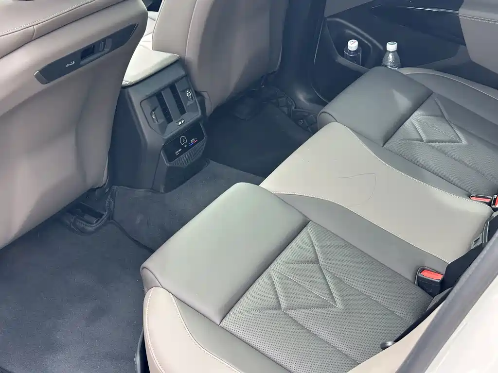 BMW X3 — миниатюра 10