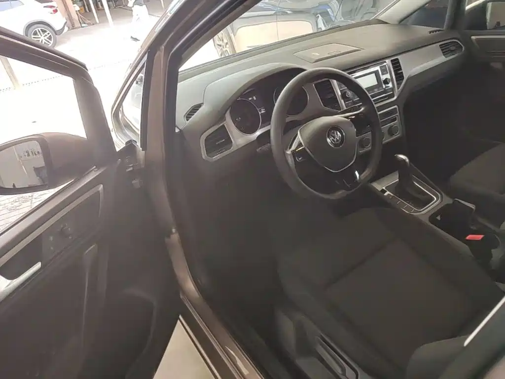 Volkswagen Golf Sportsvan — миниатюра 16