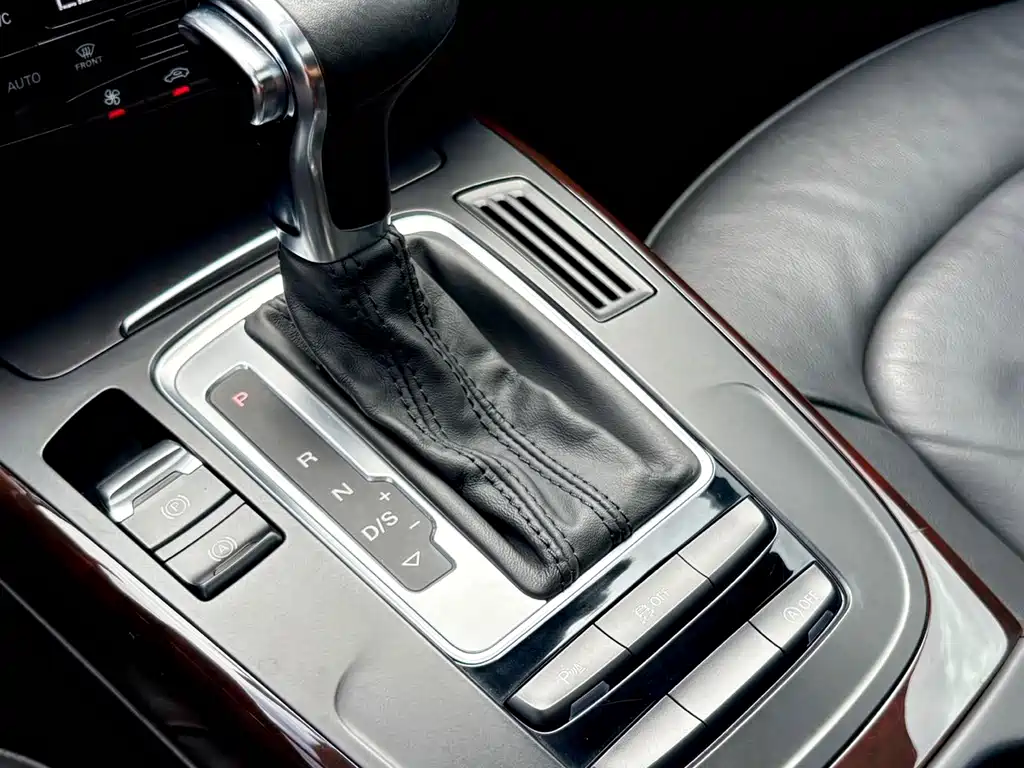 Audi A4L — миниатюра 14