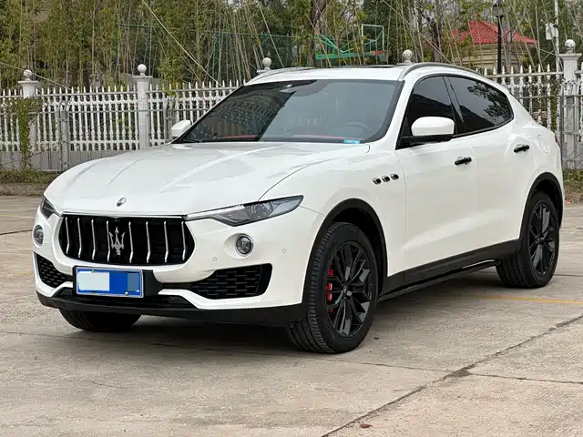 MASERATI LEVANTE 2019