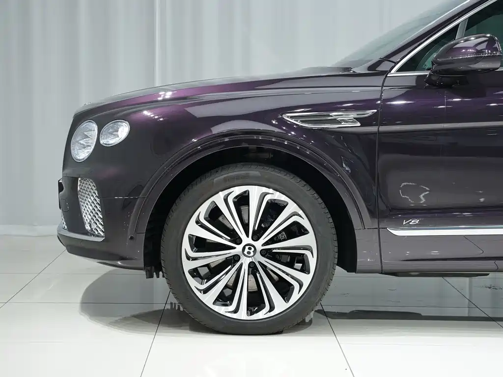 Bentley Bentayga — миниатюра 4
