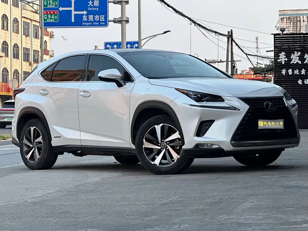 Lexus NX — миниатюра 3