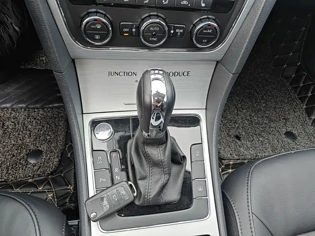 Volkswagen Passat — миниатюра 14