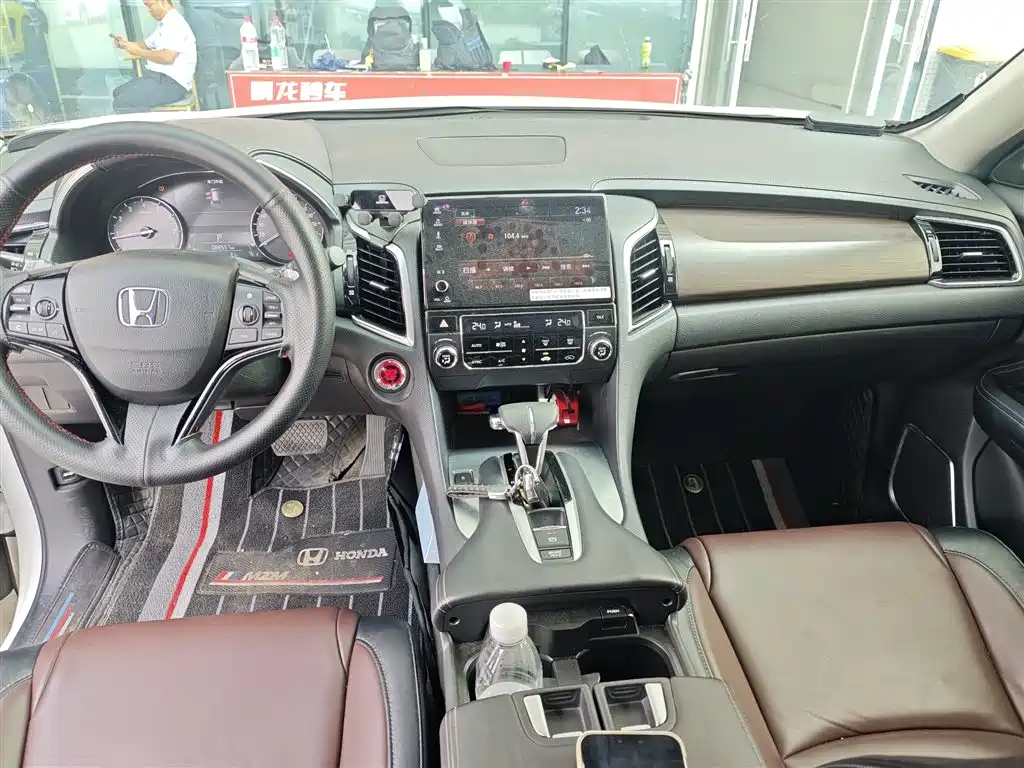 Honda Avancier — миниатюра 7