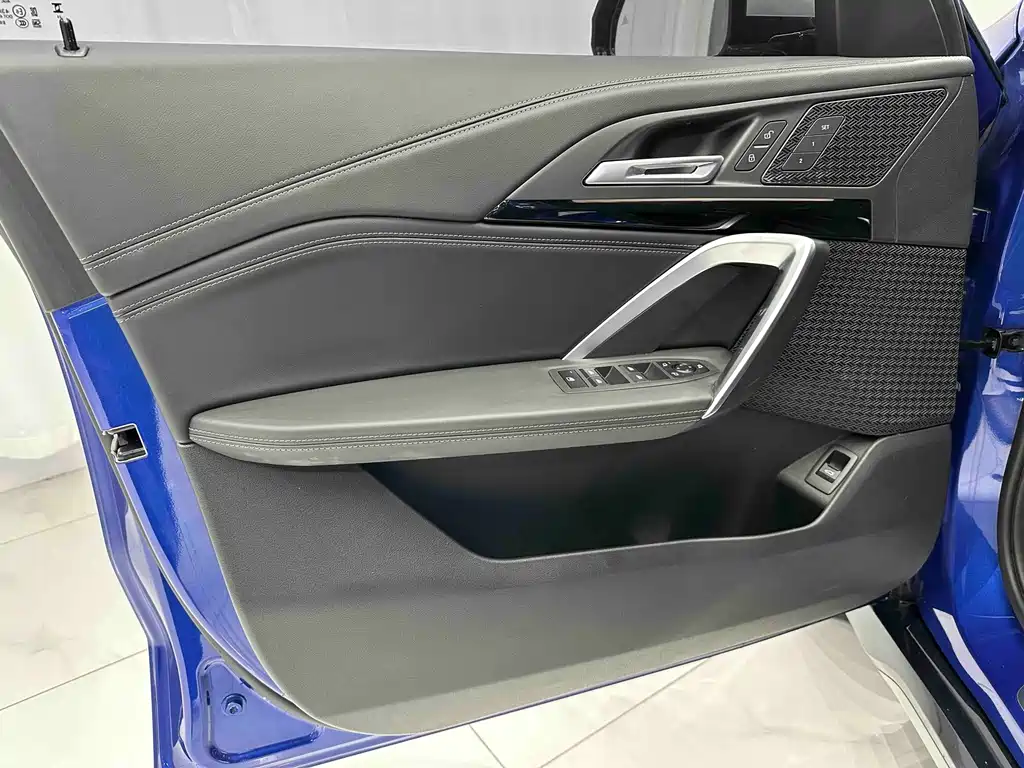 BMW X1 — миниатюра 11