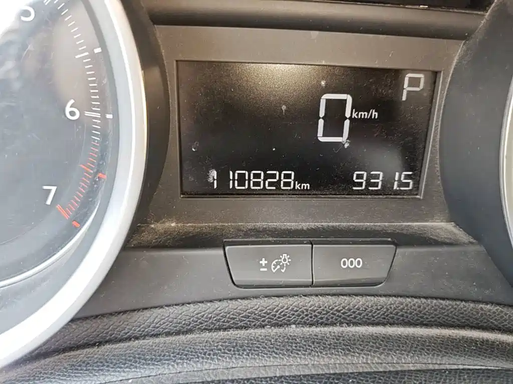Peugeot 408 — миниатюра 17