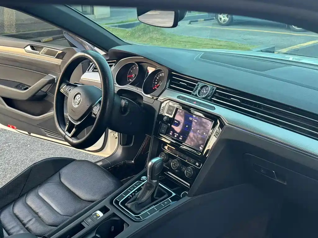 Volkswagen CC — миниатюра 6