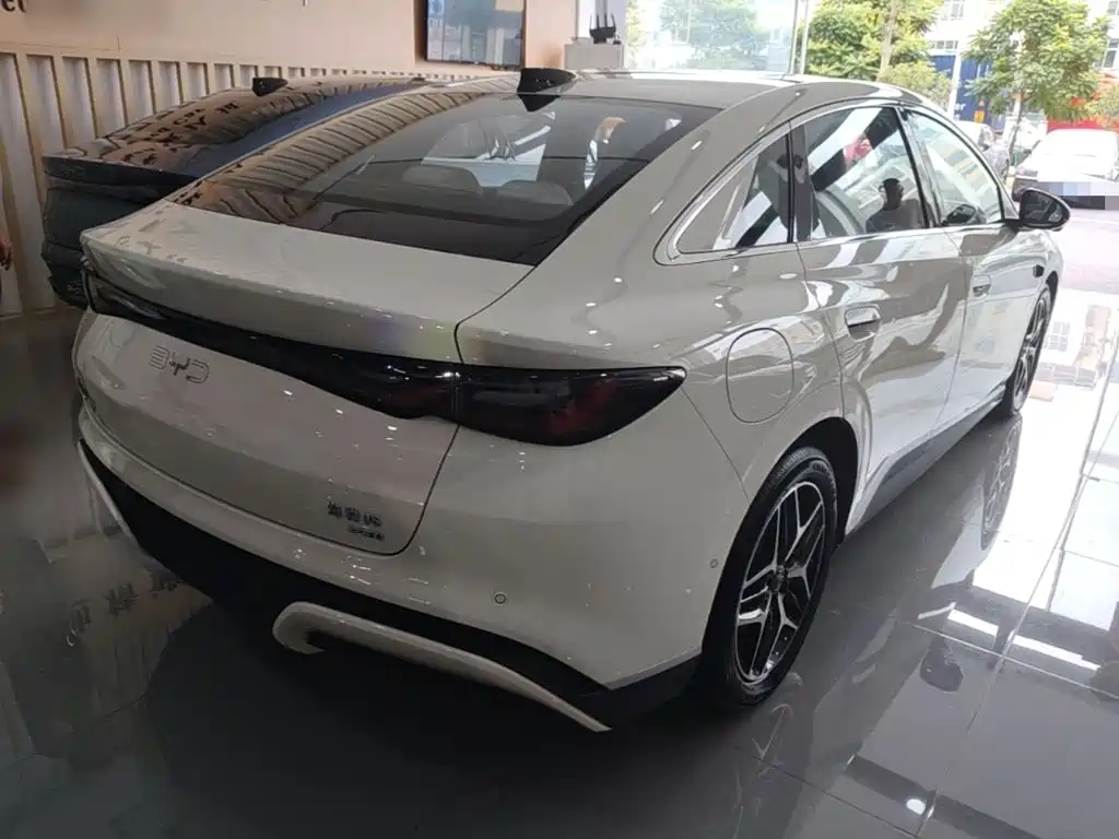 BYD Seal 06 — миниатюра 7