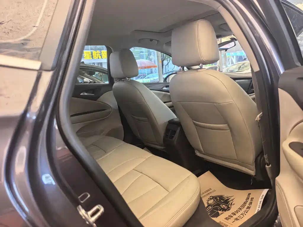 Buick Verano — миниатюра 11