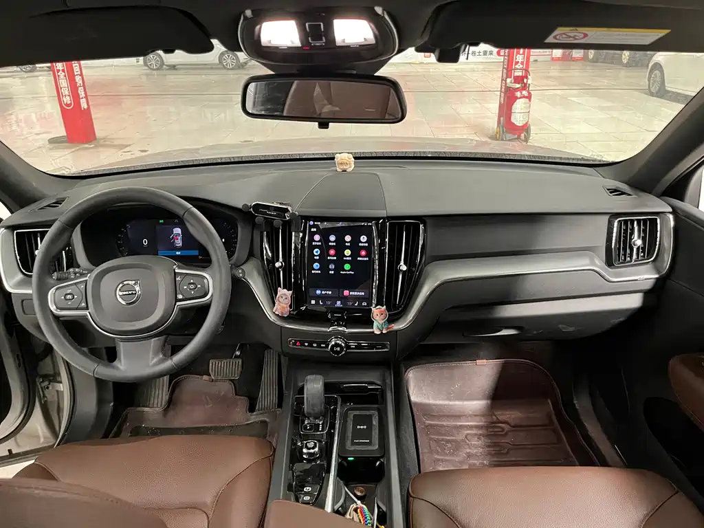 Volvo XC60 — миниатюра 6