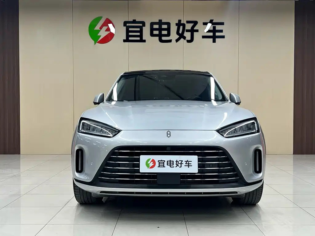 AITO ASK THE WORLD M5