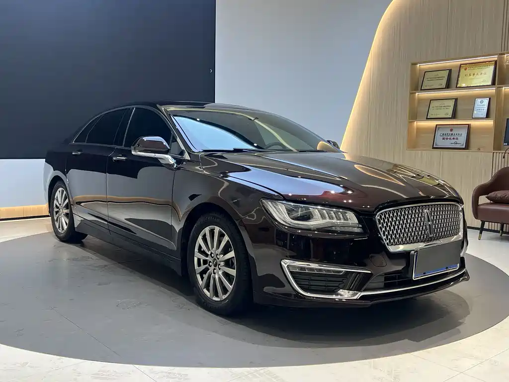 LINCOLN MKZ