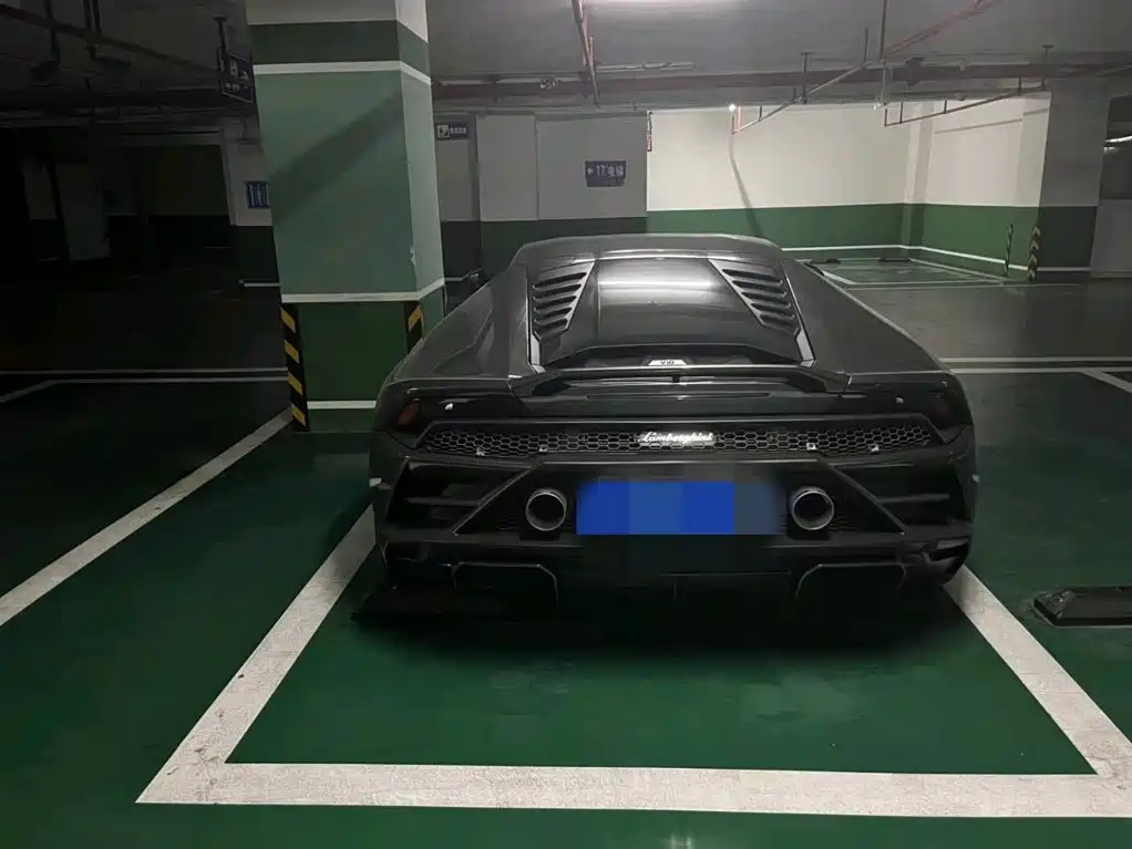 Lamborghini Huracán — миниатюра 4