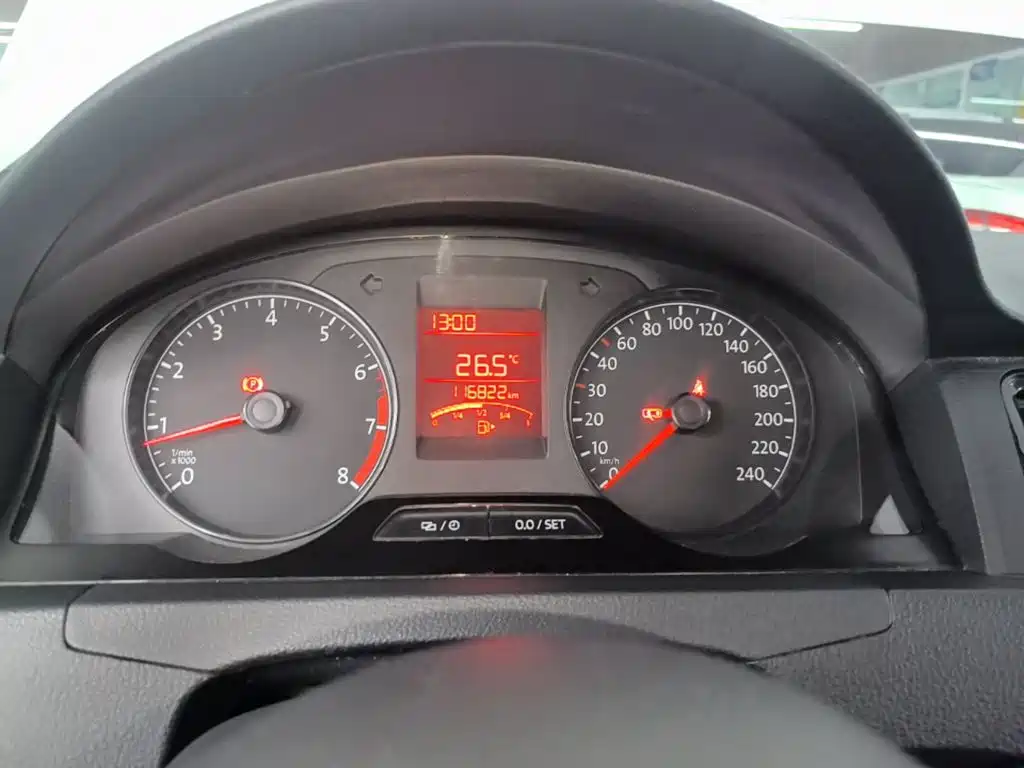 Volkswagen Santana — миниатюра 12
