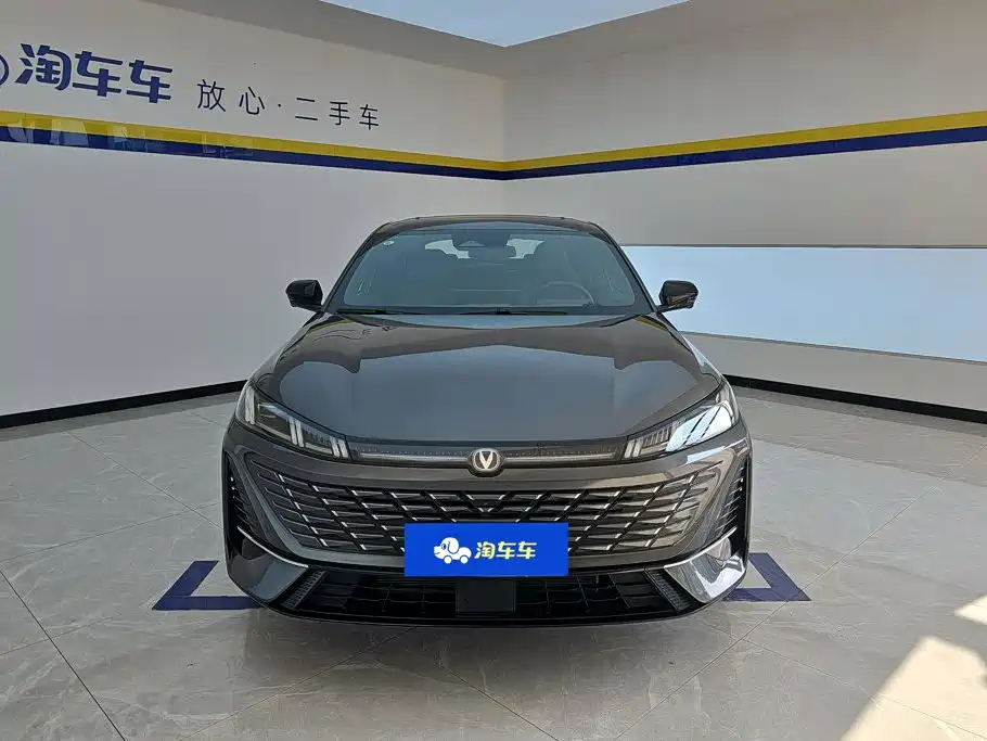 Changan Eado — миниатюра 2