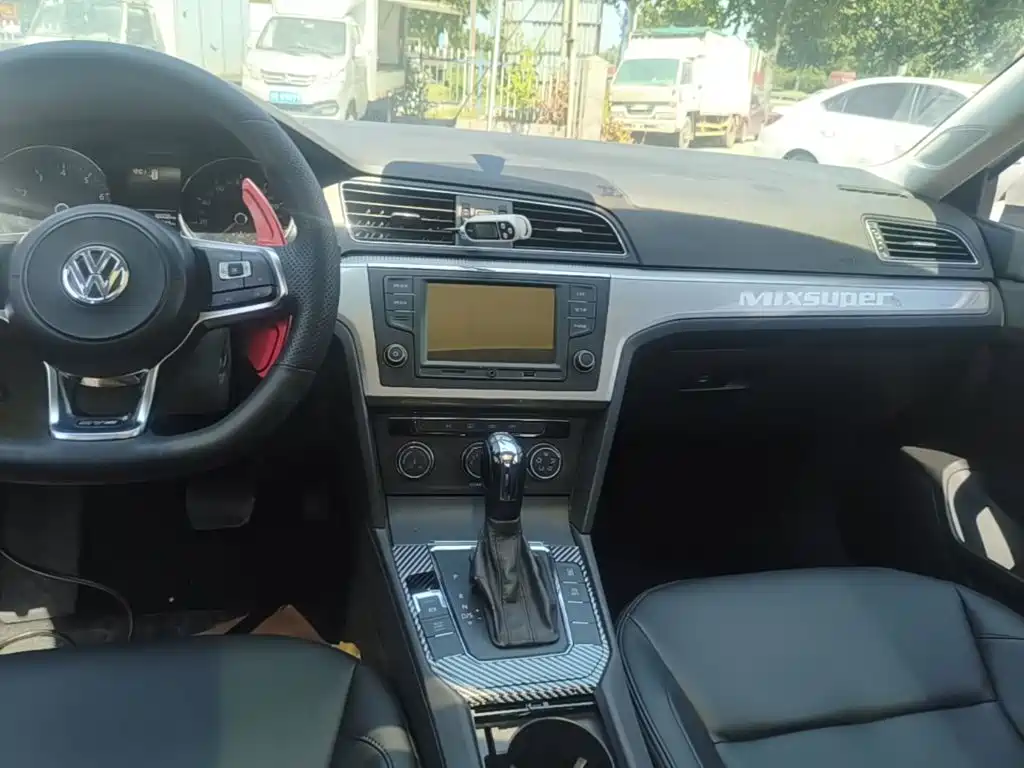 Volkswagen Lamando — миниатюра 13