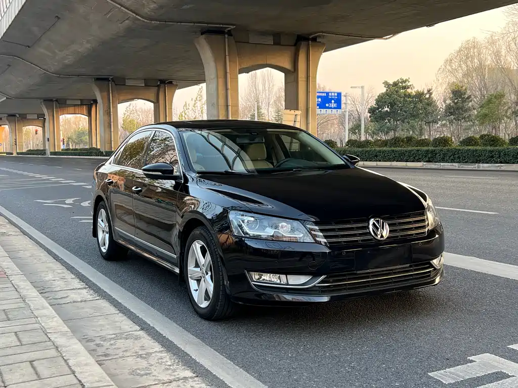 Volkswagen Passat 2012