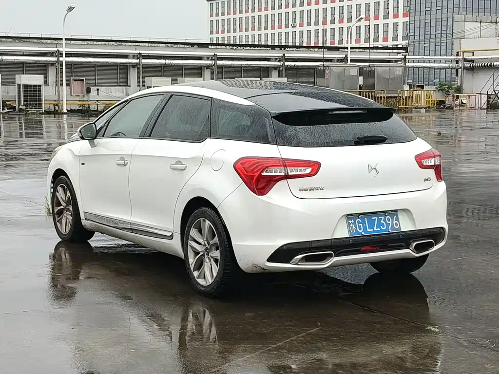 DS DS 5 — миниатюра 7