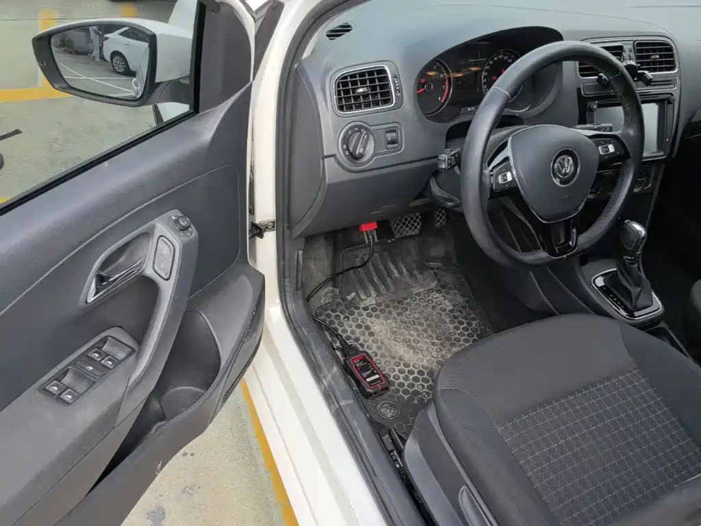 Volkswagen Polo — миниатюра 16