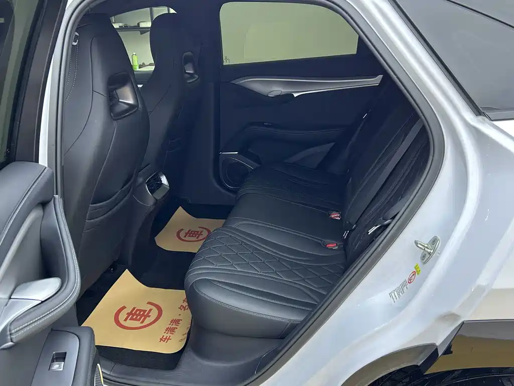BYD Sealion 07 EV — миниатюра 4
