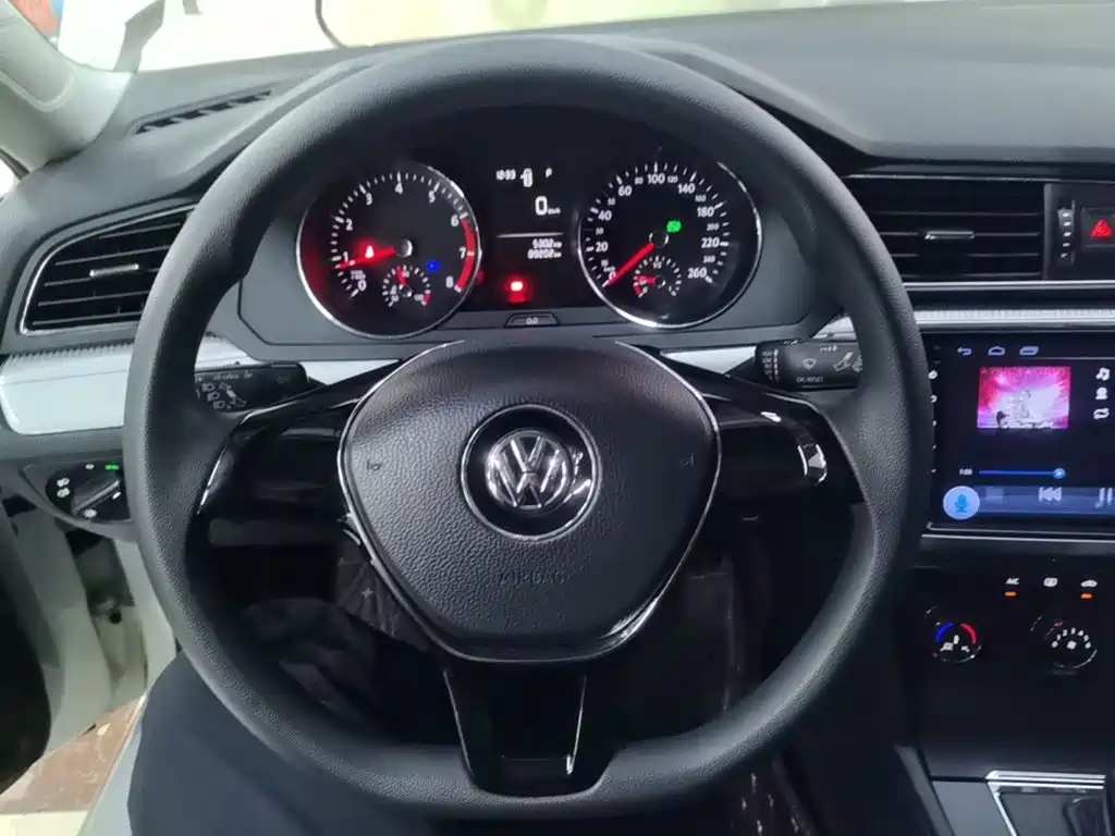 Volkswagen Lamando — миниатюра 11