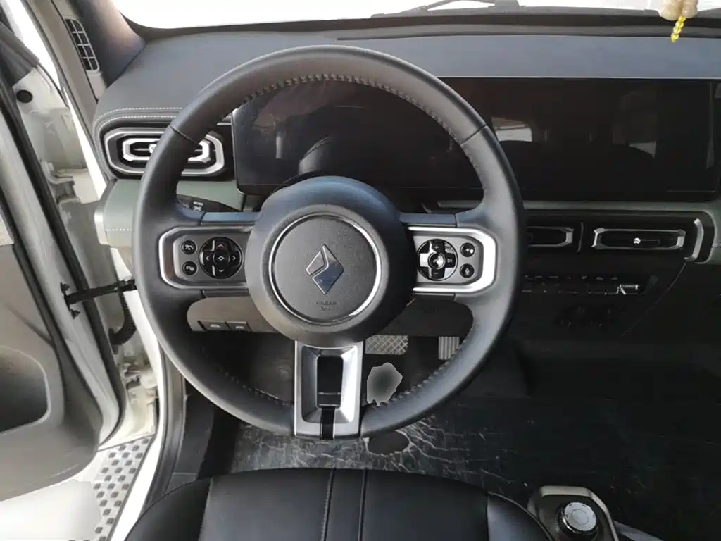Baojun Yueye — миниатюра 11