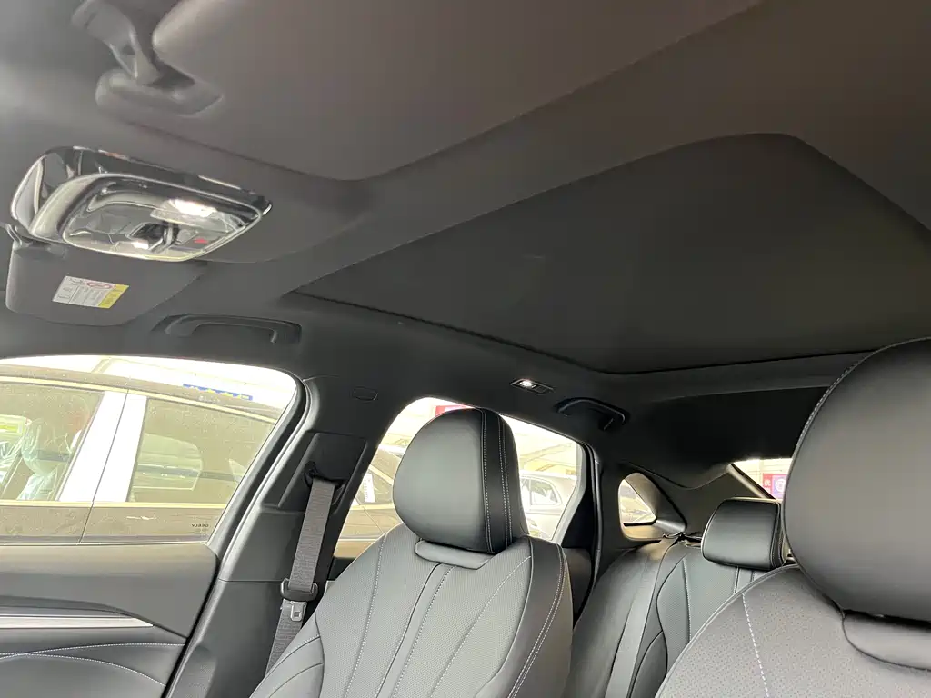Geely Preface 2026 1.5TD