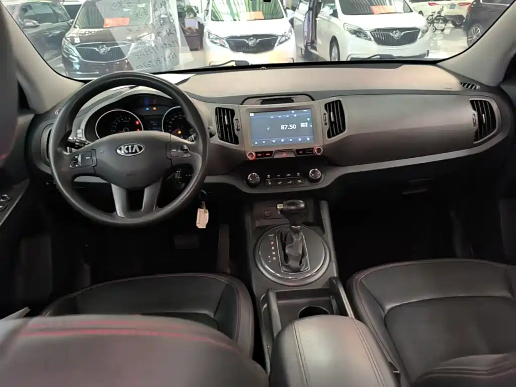Kia Sportage — миниатюра 10