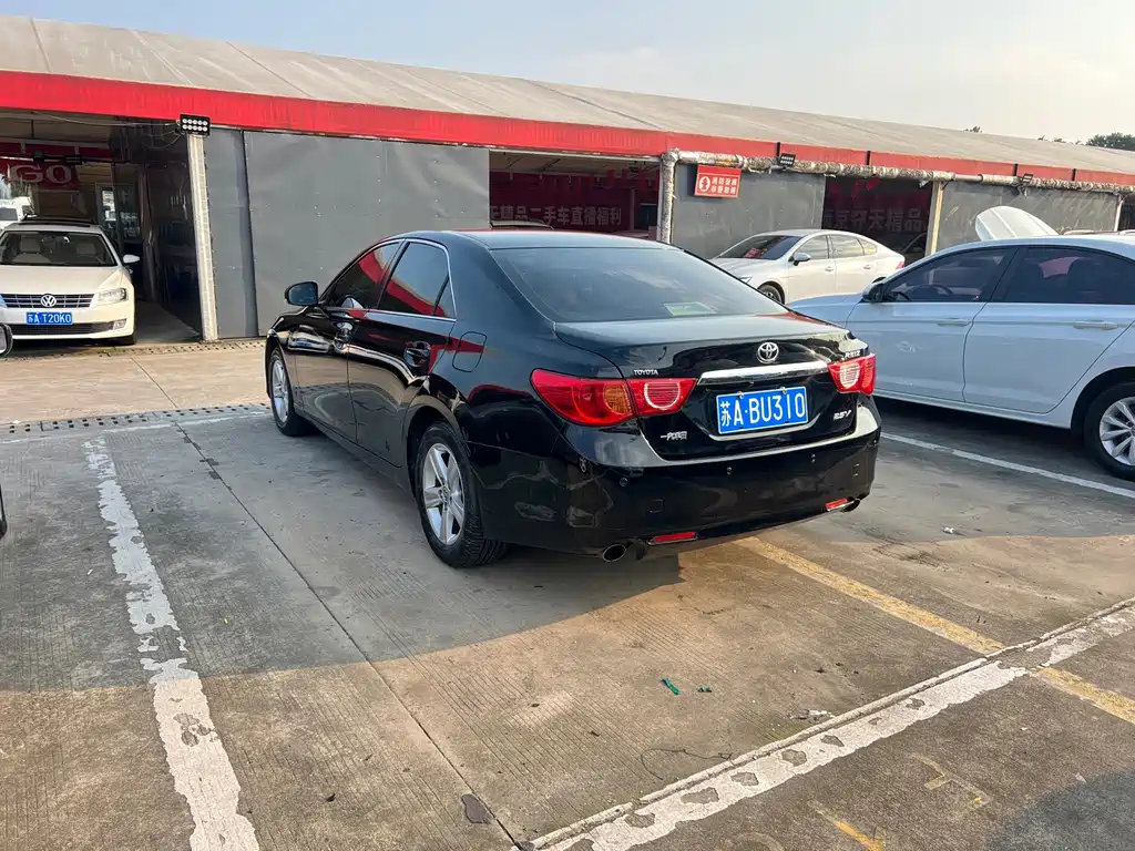 Toyota Reiz — миниатюра 21