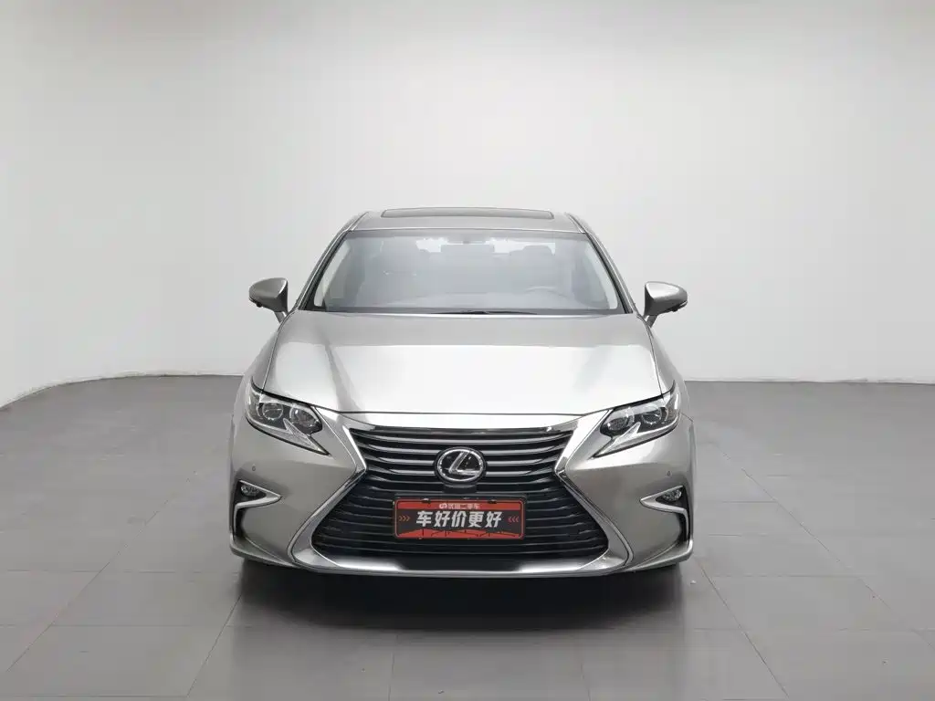 Lexus ES — миниатюра 3